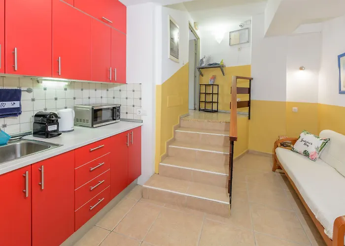 Magec 2* بويرتو ذيل كارمين